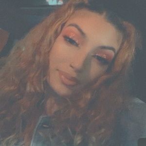 Meet your Posher, Destiny